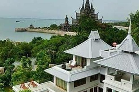 5 Bedroom House for sale in Na Kluea, Chonburi