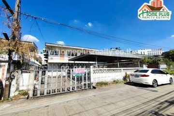 7 Bedroom House for sale in Mongkhon Niwet Village, Lat Yao, Bangkok near Airport Rail Link Bang Khen