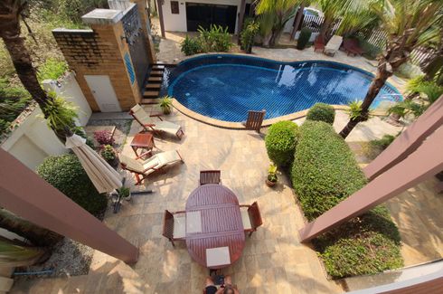 2 Bedroom Townhouse for sale in Oasis Garden & Pool Villa 2, Phe, Rayong
