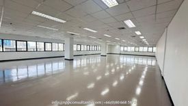 Office for rent in Phra Khanong, Bangkok near BTS Ekkamai