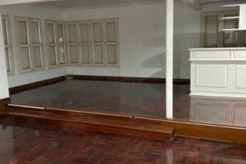 3 Bedroom House for rent in Khlong Tan Nuea, Bangkok near MRT Sukhumvit