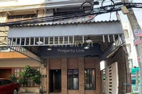 6 Bedroom Commercial for sale in Sam Sen Nok, Bangkok near MRT Sutthisan