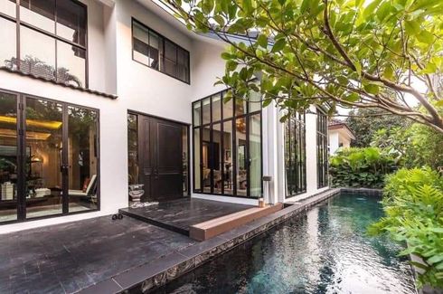 4 Bedroom House for rent in Khlong Tan Nuea, Bangkok