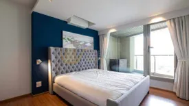 3 Bedroom Condo for sale in The Lakes, Khlong Toei, Bangkok near BTS Asoke
