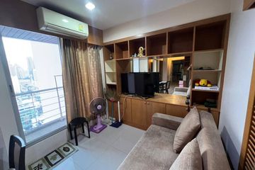 1 Bedroom Condo for rent in Thanon Phaya Thai, Bangkok near Airport Rail Link Phaya Thai