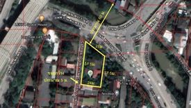 Land for sale in Bowon Niwet, Bangkok near MRT Democracy Monument