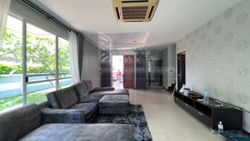 5 Bedroom House for rent in VILLA ARCADIA SRINAKARIN, Bang Kaeo, Samut Prakan