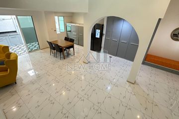 3 Bedroom Townhouse for sale in Khlong Tan Nuea, Bangkok near BTS Phrom Phong