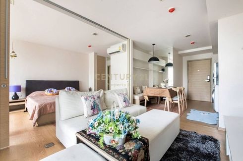 1 Bedroom Condo for rent in Liv At 49, Khlong Tan Nuea, Bangkok near BTS Thong Lo