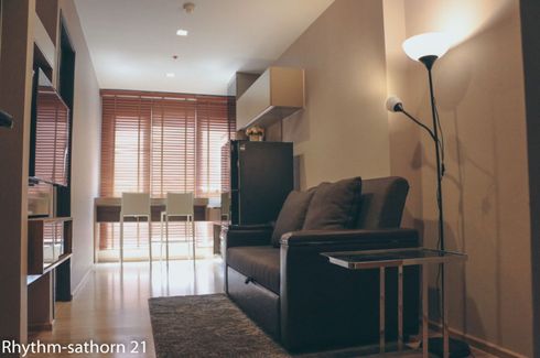 1 Bedroom Condo for rent in Thung Wat Don, Bangkok near BTS Saphan Taksin