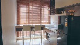 1 Bedroom Condo for rent in Thung Wat Don, Bangkok near BTS Saphan Taksin