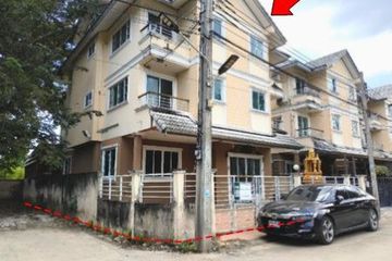 8 Bedroom House for sale in Sala Thammasop, Bangkok