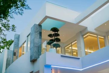 8 Bedroom House for sale in Nong Khwai, Chiang Mai
