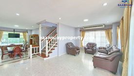 5 Bedroom House for rent in Dokmai, Bangkok