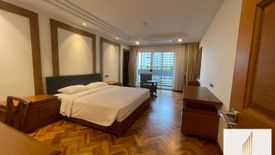 3 Bedroom Condo for rent in Khlong Toei, Bangkok near BTS Nana