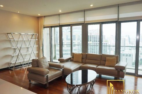 2 Bedroom Condo for rent in Oriental Residence, Lumpini, Bangkok near BTS Ploen Chit