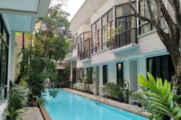 4 Bedroom House for rent in Phra Khanong, Bangkok near BTS Thong Lo