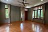 6 Bedroom House for rent in Phra Khanong Nuea, Bangkok