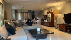 4 Bedroom Townhouse for sale in Villa 49 Townhouse, Khlong Tan Nuea, Bangkok near BTS Thong Lo