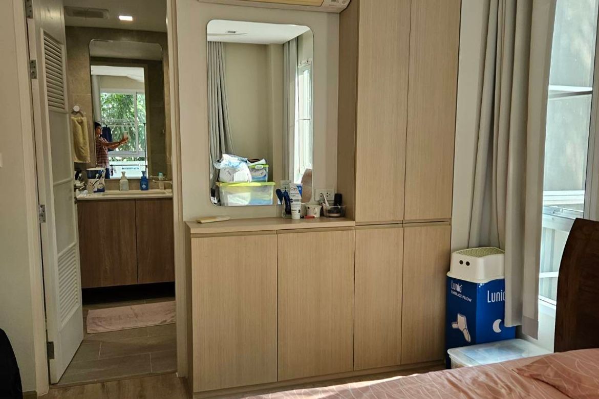 Watthana, Bangkok - Photo 2