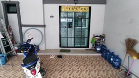 3 Bedroom Townhouse for sale in Map Yang Phon, Rayong