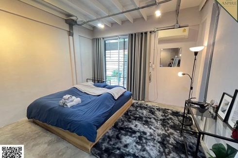 4 Bedroom Townhouse for sale in Wang Mai, Bangkok near BTS National Stadium