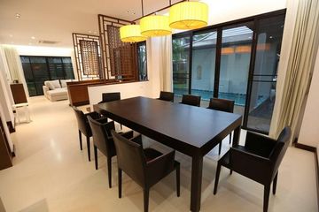 3 Bedroom House for rent in Khlong Tan Nuea, Bangkok