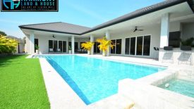 3 Bedroom Villa for sale in Nong Kae, Prachuap Khiri Khan