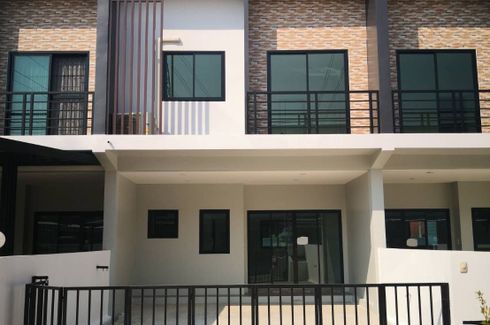 3 Bedroom Townhouse for sale in Ton Pao, Chiang Mai