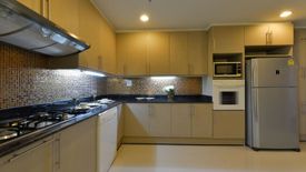 3 Bedroom Serviced Apartment for rent in G.P. Grande Tower, Khlong Toei Nuea, Bangkok near MRT Sukhumvit