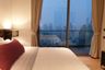 1 Bedroom Condo for sale in Magnolias Waterfront Residences, Khlong Ton Sai, Bangkok near BTS Saphan Taksin