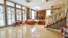 4 Bedroom House for sale in Sam Sen Nok, Bangkok