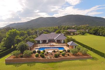 4 Bedroom Villa for sale in On Nuea, Chiang Mai