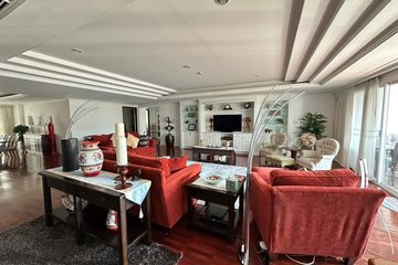3 Bedroom Apartment for rent in Khlong Toei Nuea, Bangkok near MRT Sukhumvit