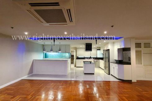 3 Bedroom Condo for sale in Baan Sathorn, Thung Maha Mek, Bangkok near MRT Lumpini