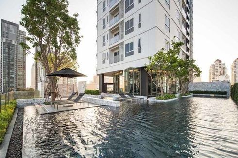 2 Bedroom Condo for rent in Khlong Tan Nuea, Bangkok
