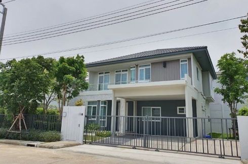 4 Bedroom House for rent in Dokmai, Bangkok