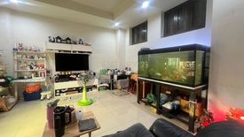 5 Bedroom Townhouse for sale in Sam Sen Nai, Bangkok near BTS Ari