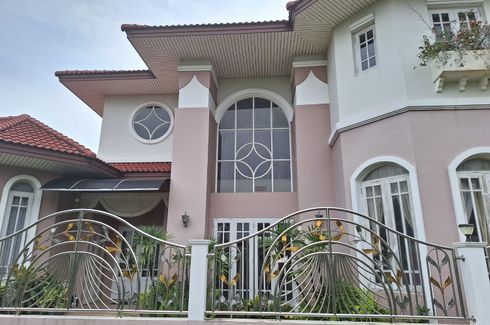 5 Bedroom House for sale in Bang Khanun, Nonthaburi