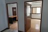 10 Bedroom Office for rent in Phlapphla, Bangkok