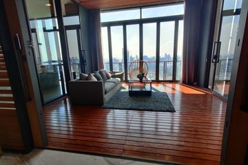 3 Bedroom Condo for rent in Khlong Tan Nuea, Bangkok
