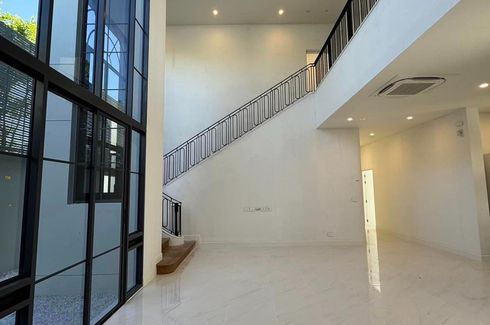 4 Bedroom House for rent in Narasiri Krungthepkreetha, Hua Mak, Bangkok