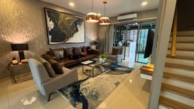 3 Bedroom Townhouse for sale in Shizen Phatthanakan 32, Suan Luang, Bangkok