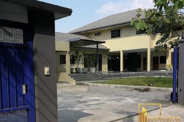 5 Bedroom House for rent in Khlong Tan Nuea, Bangkok near BTS Phrom Phong