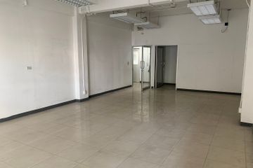 Warehouse / Factory for Sale or Rent in Dokmai, Bangkok