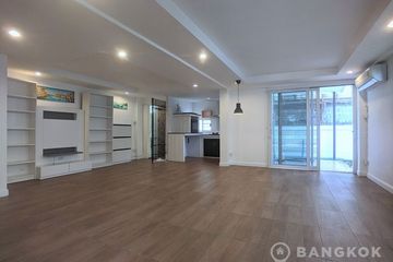 3 Bedroom House for rent in Saphan Sung, Bangkok near MRT Sammakon