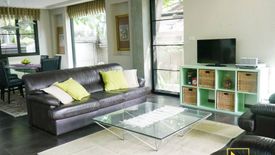 3 Bedroom House for rent in Khlong Tan Nuea, Bangkok near BTS Thong Lo