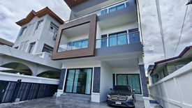 4 Bedroom House for Sale or Rent in Phra Khanong Nuea, Bangkok near BTS Ekkamai