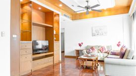 3 Bedroom Apartment for rent in Khlong Toei Nuea, Bangkok near BTS Nana