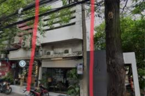 8 Bedroom Commercial for sale in Khlong Tan Nuea, Bangkok